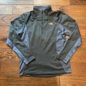The North Face Quarter Zip Pullover Size M Mens Gray sweatshirt